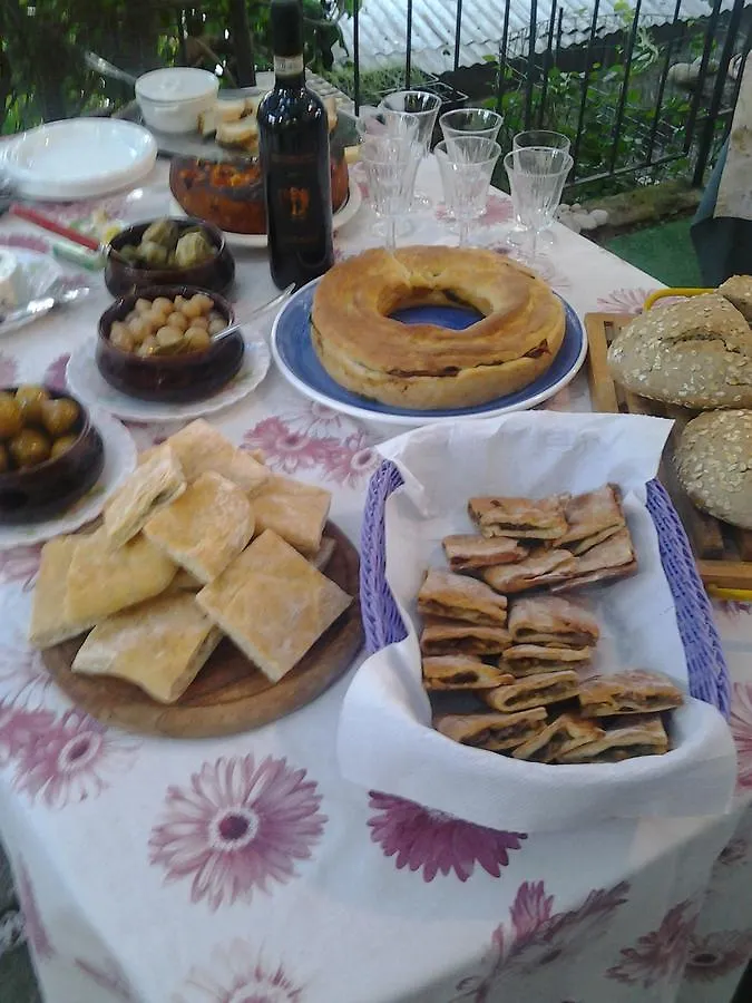 Nel Giardino Di Alice Bed & Breakfast Gavorrano