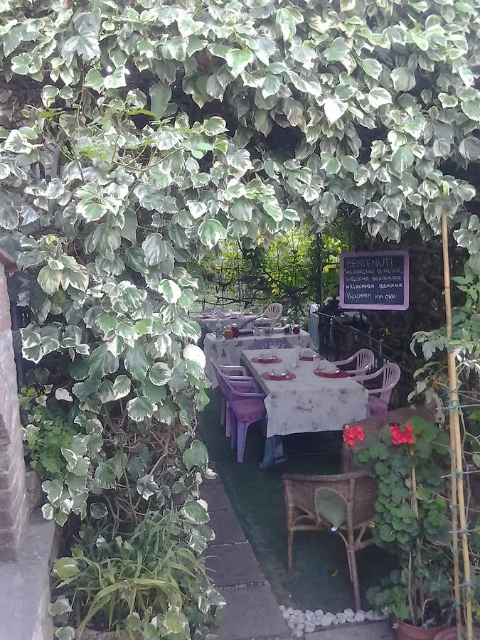 Nel Giardino Di Alice Bed & Breakfast Gavorrano